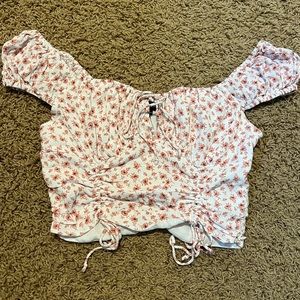 Isabelle’s Cabinet - Pink Floral off-the-shoulder Top